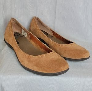 Merrell Avesso Oak suede ballet flats 7.5